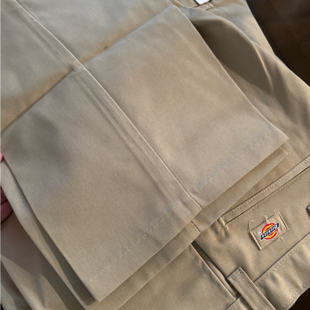 Men’s 2 pair Dickies Khaki Pants 36x32 - Picture 3 of 4